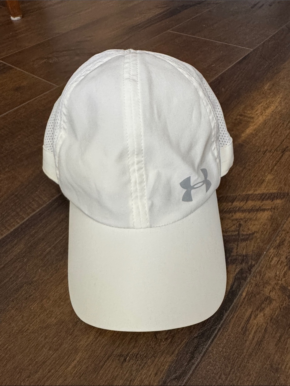 Under Armour White Womens Performance Cap Hat Tennis Running Athletic Casual OS